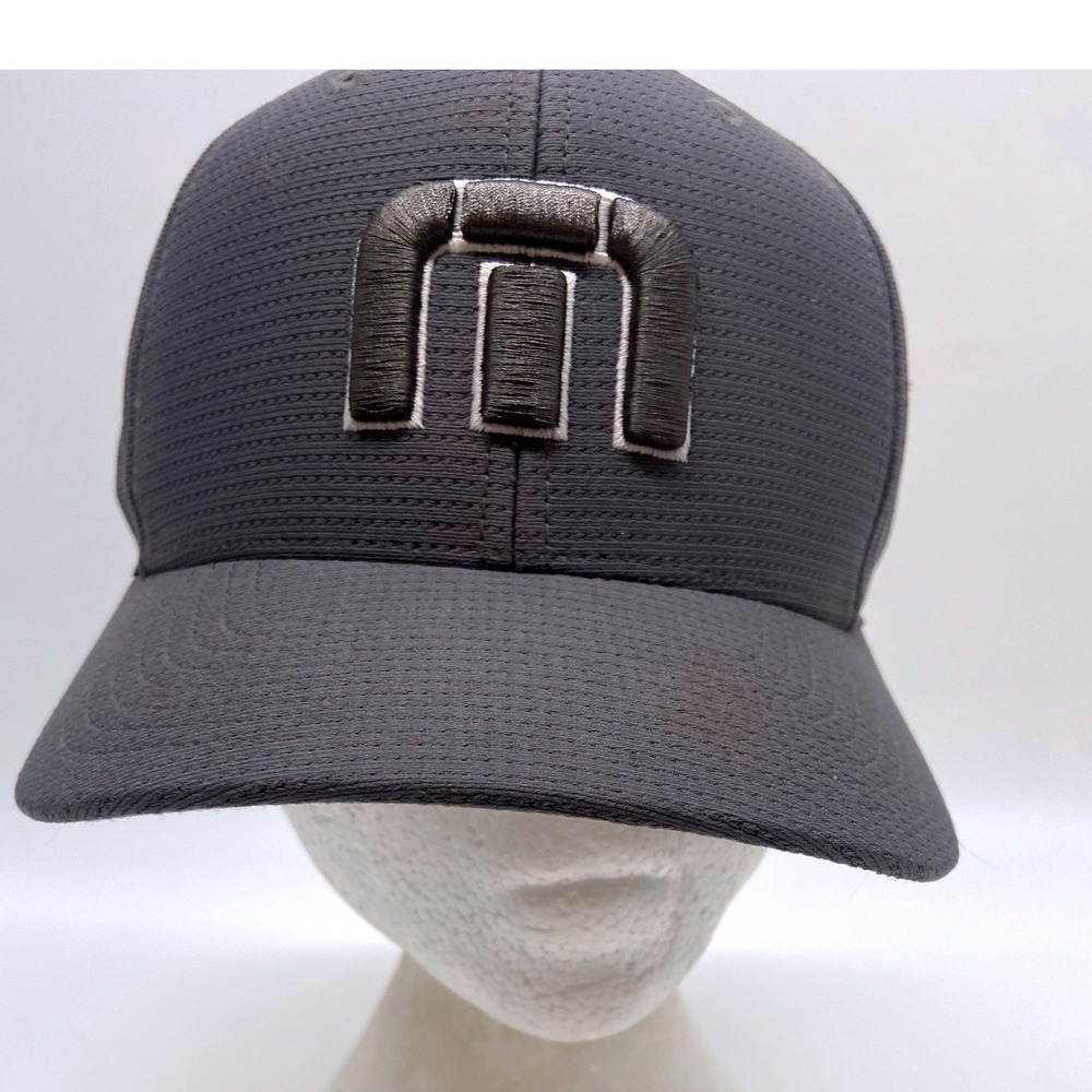 Travis Mathew Men's Flexfit Charcoal Grey L-XL Textured Performance Golf Cap